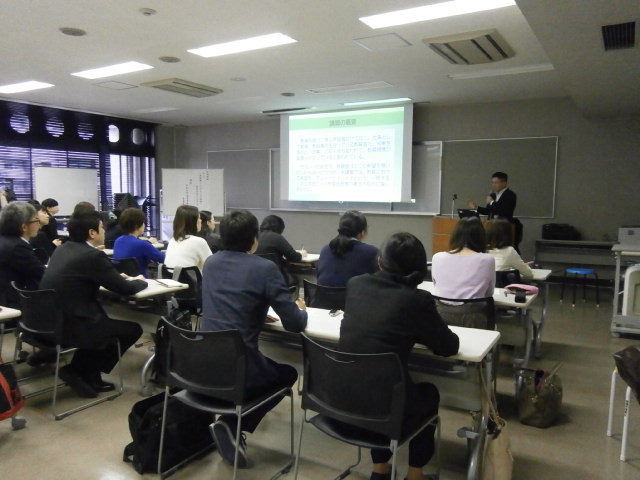 写真:特別講演