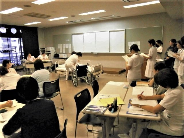 写真:看護学教育評価演習